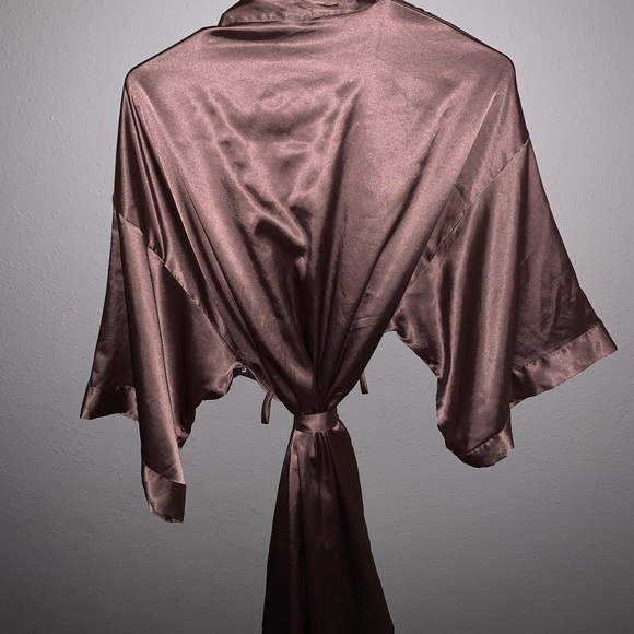 Victoria Secret Robe - Picture 4 of 4